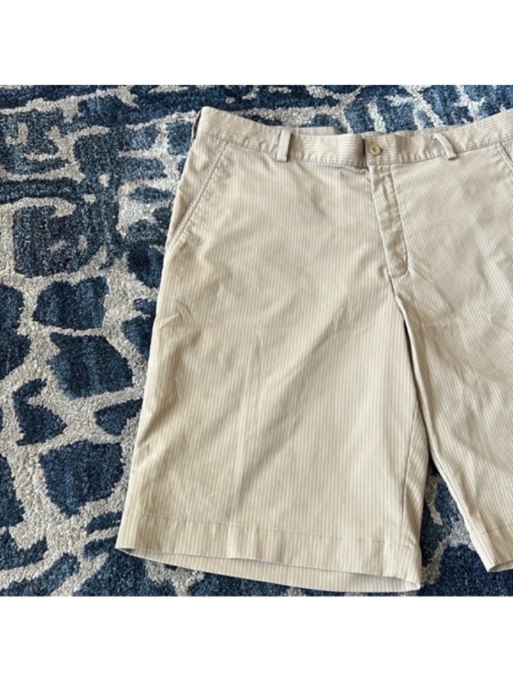 Nike Men’s Dri Fit Nylon Golf Shorts Sz 36 Striped Khaki White Stretchy - Picture 2 of 11